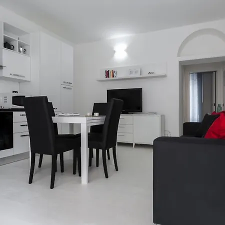 Italianway - Rosolino Pilo 7 Apartment Milan
