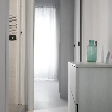Italianway - Rosolino Pilo 7 Milan