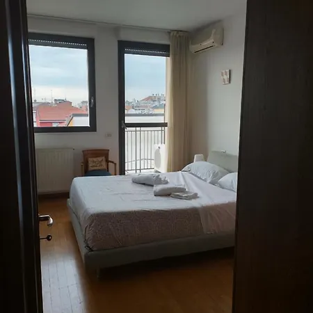 Apartment Sant'uguzzone Flat Mailand