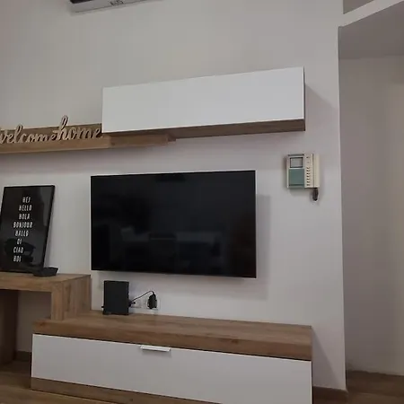 Bilocale Con Park Privato Milan
