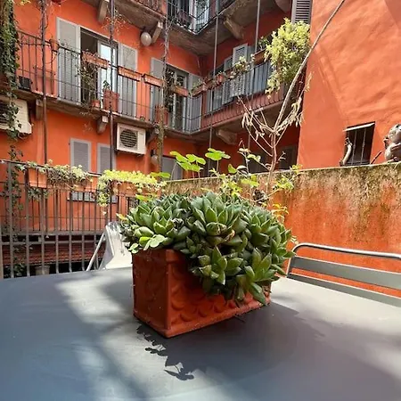 Trendy Flat Naviglio Grande * Milan