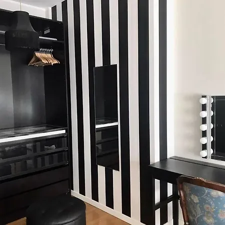 Comodo Bilocale Nuovo ميلان