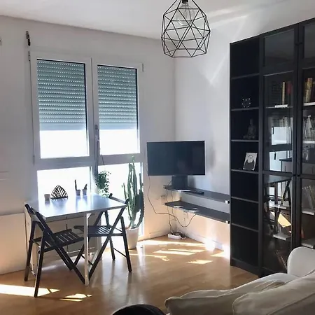 Comodo Bilocale Nuovo Apartmán *