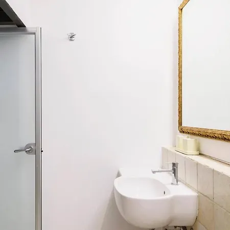 Cozy Flat - Amazing Navigli Area דירה *