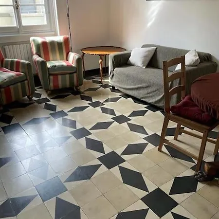 Casa Delle Cementine Traditional Apartment
