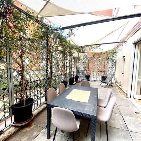 Apartamento • • Washington Milán