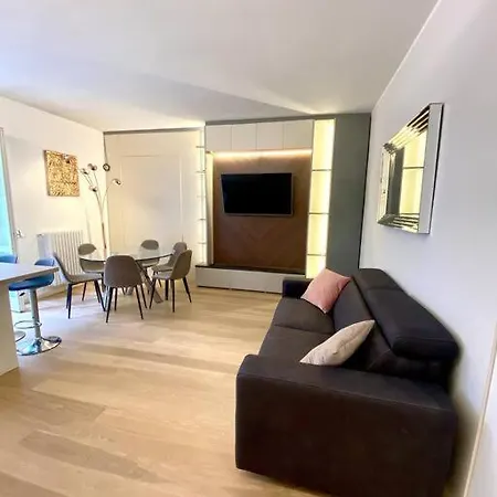 Apartamento • • Washington