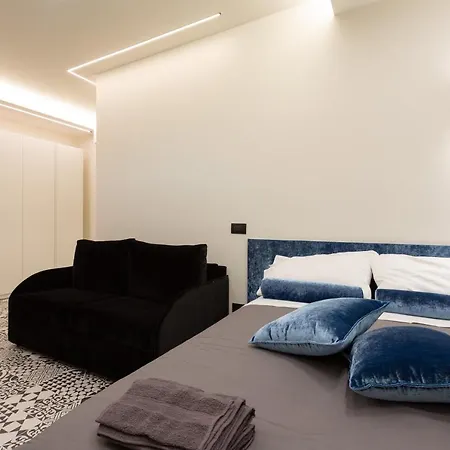 Pab60 -crescenzago-luxury Blue House