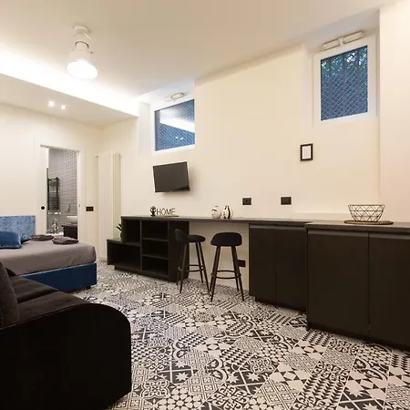 Apartment Pab60 -crescenzago-luxury Blue House Milan