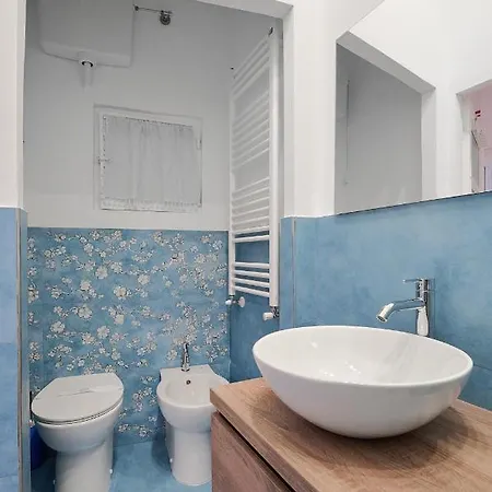 Xenia - In Navigli Area * Milano