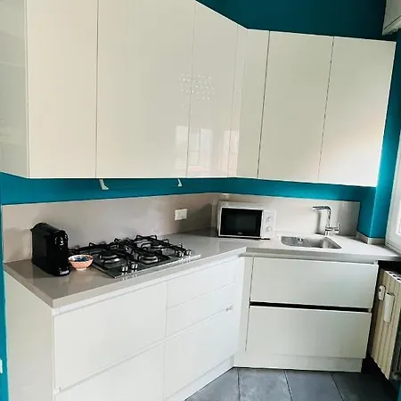 Console Flaminio Milan