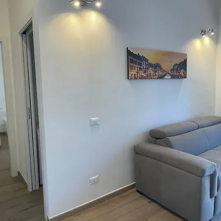 Marina House - Iulm Navigli San Paolo 밀라노