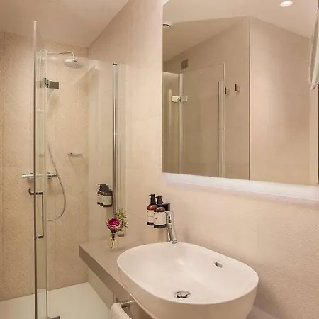 Hotel Nh Buenos Aires *