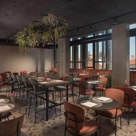 Nh Buenos Aires Hotel *