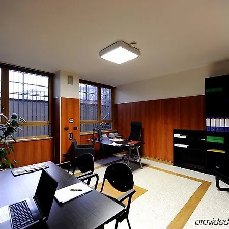 Corvetto Porto Di Mare Hotel