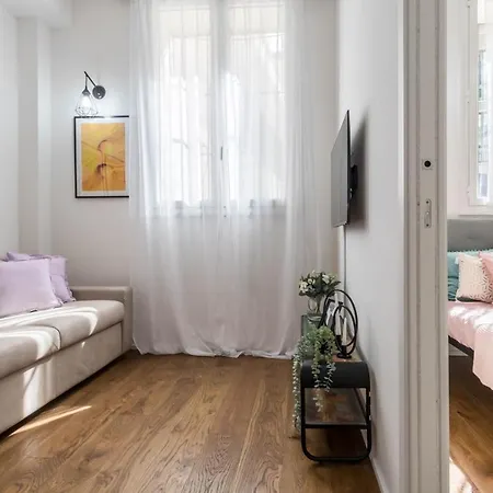 Hostmate - - Disciplini's Touch - Duomo Daire *