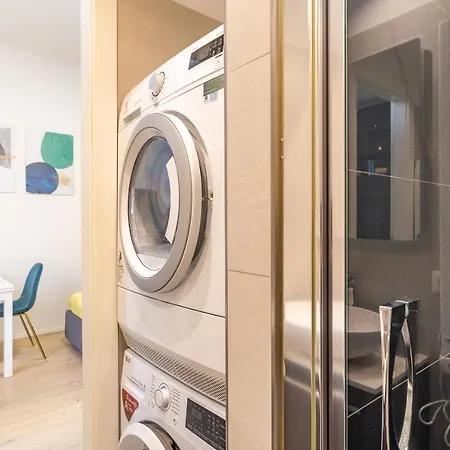 Apartament Marghera Duomo 10min, Fast Wifi & Metro Mediolan