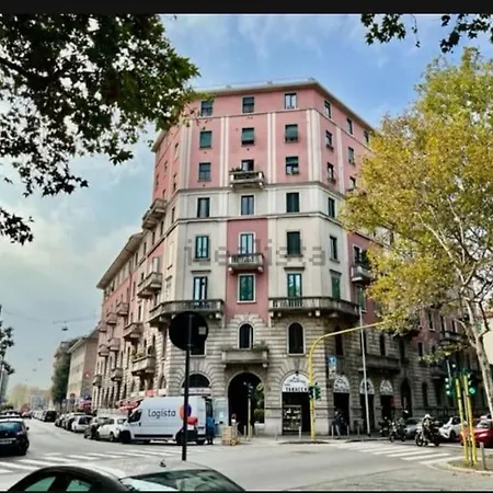 Two-room - 10 Min Walk From Isola * Milan
