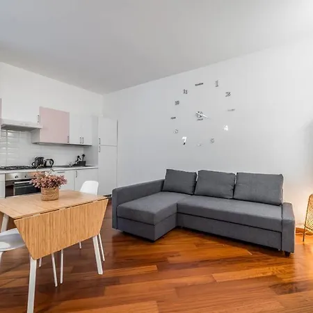 Duomo In 10 Minutes - Quiet With Free Netflix And Wifi *