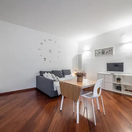 Appartamento Duomo In 10 Minutes - Quiet With Free Netflix And Wifi *