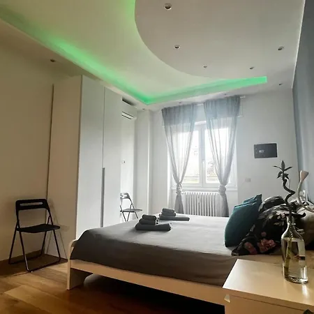 Apartment Prestigioso Trilocale Sui Navigli Con A/c & Wi-fi Mailand