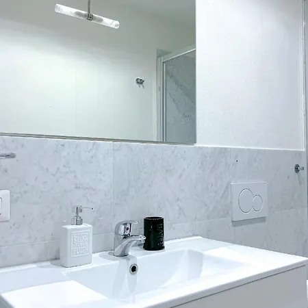 The Boutique - Marghera, M1 Wagner * Milano