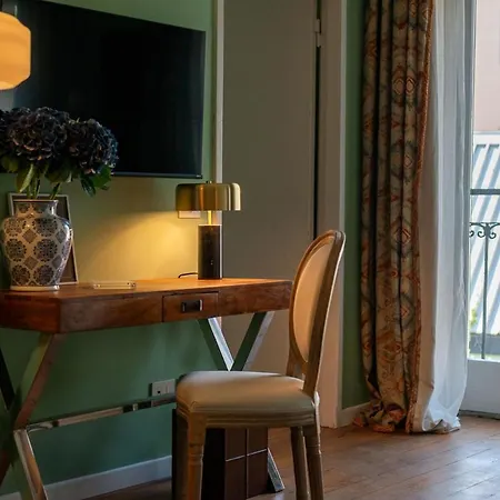 Bagutta - The Couper 3*