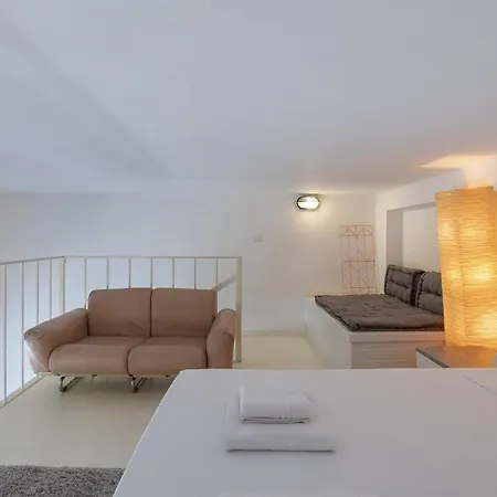 Apartment Youhosty - Desenzano 7 Milan