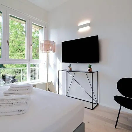 Repubblica Iii-hosted By Sweetstay Apartment Milan