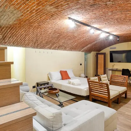 Joivy Modern And Spacious Family Flat Milán