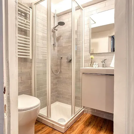 Joivy Compact Studio Near City Centre * Milan