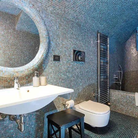 Joivy Modern And Spacious Family Flat Appartement Milaan