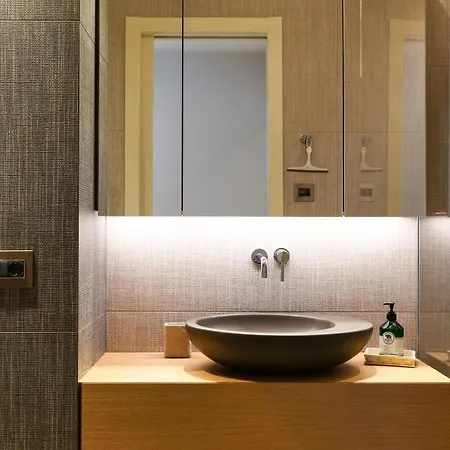 Luxury In Bosco Verticale Isola Милан