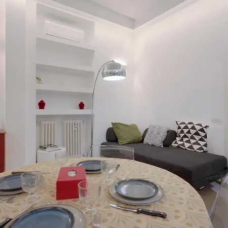 Nuovo Bilocale Con Giardino Vicino Mm Dateo Lägenhet *