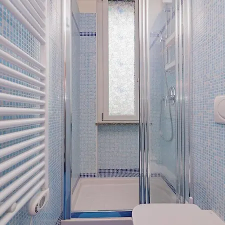 Lovely - 15 Minutes To Duomo *