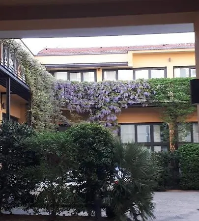 Loft Certosa District Con Parcheggio Privato Milan