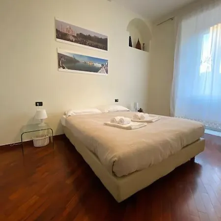 Casa Delle 5 Giornate Di *