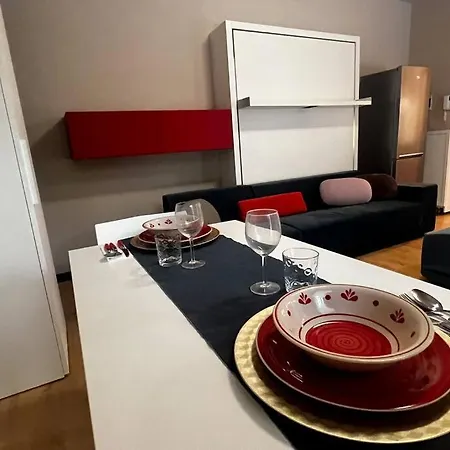 Urban House - Comfy Flat Navigli Center *