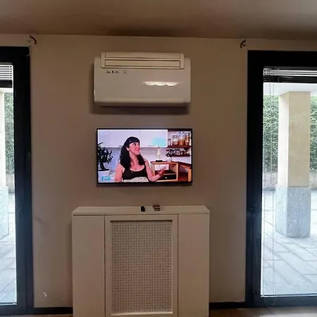 Urban House - Comfy Flat Navigli Center شقة *