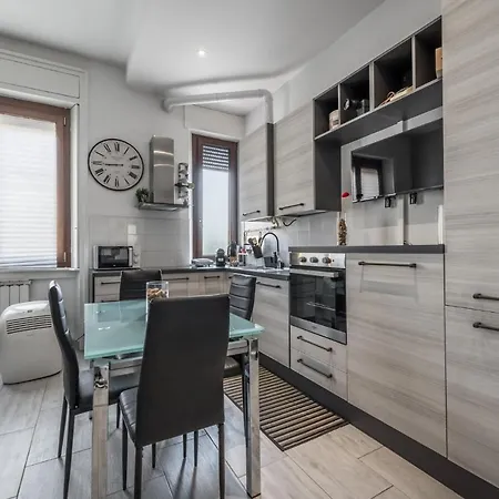 Nolo's Nest - Close To Station ميلان