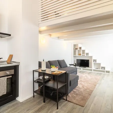 Navigli - Chic And Sophisticated In Milano