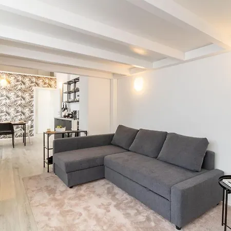 Navigli - Chic And Sophisticated In Appartement *