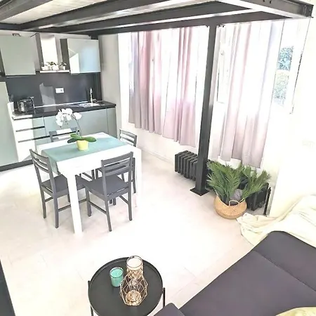 - Stazione Comfort Loft Apartmán *