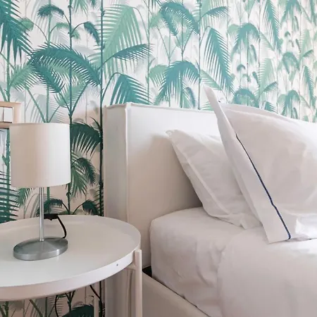 Italianway - Botta 40 * Milánó