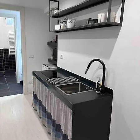 - Space 20 Apartman Milánó
