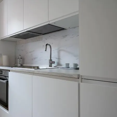 Luminoso Trilocale Affori Centro Appartement Milan