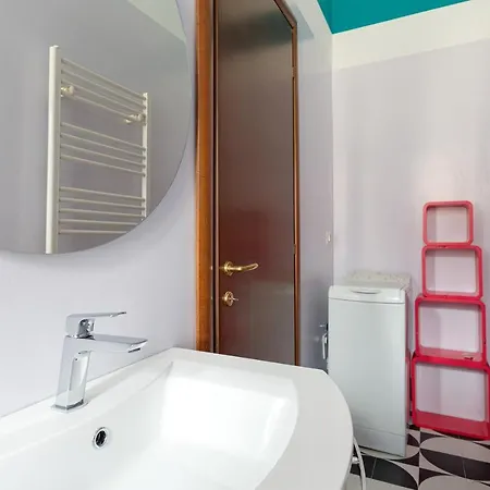 Viale Umbria Colorful