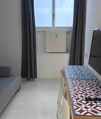 - Space 20 Apartman Milánó
