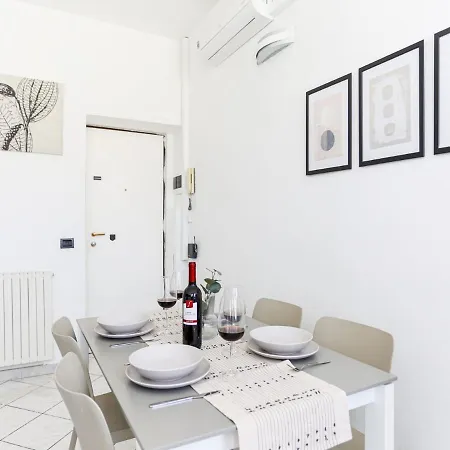 The Rent - Lovely Two-room In Porta Romana * Milán