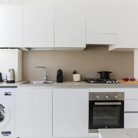Apartment The Rent - Lovely Two-room In Porta Romana Milan